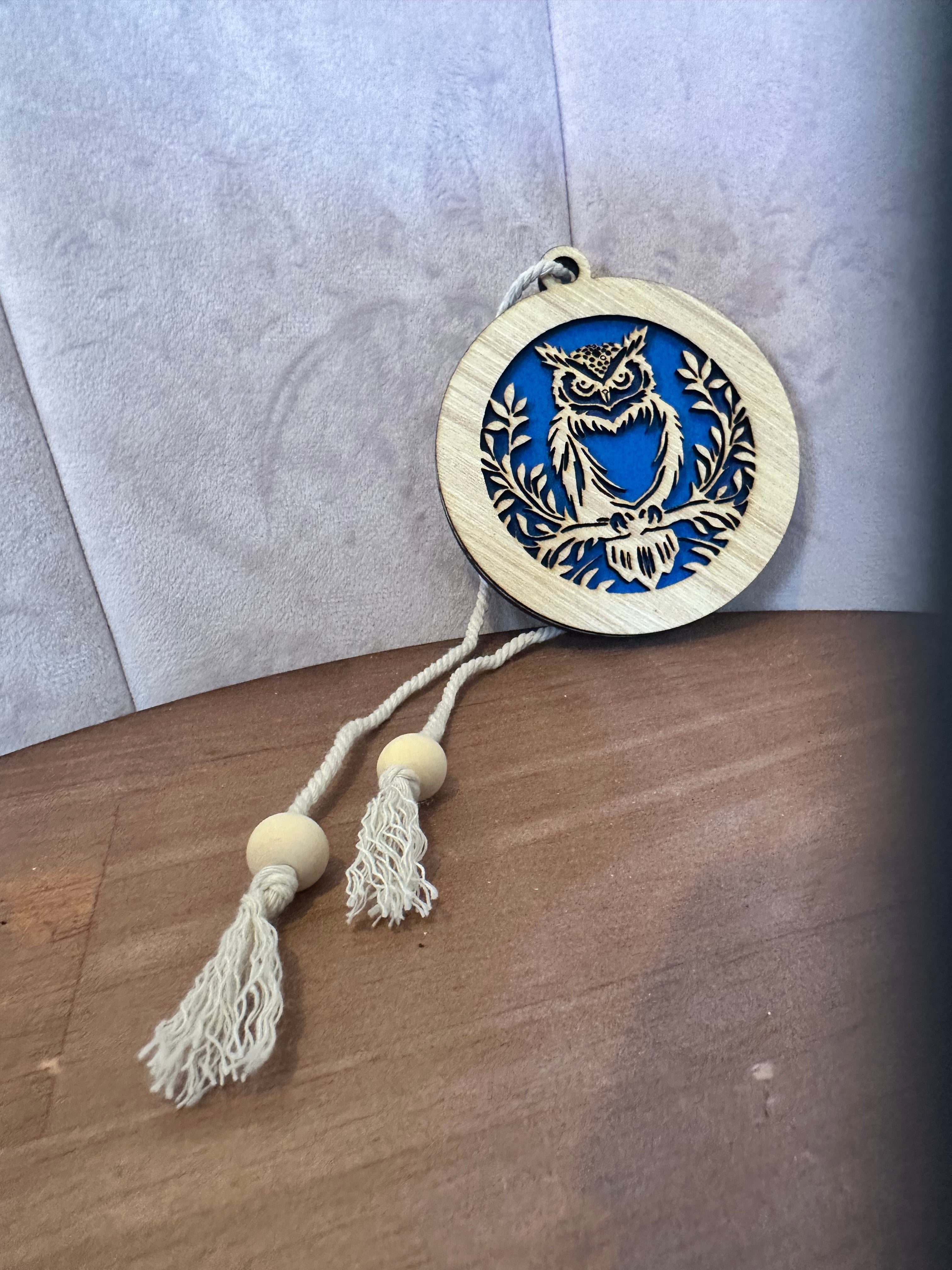 Diffuseur de parfum en bois – Chouette 9 cm